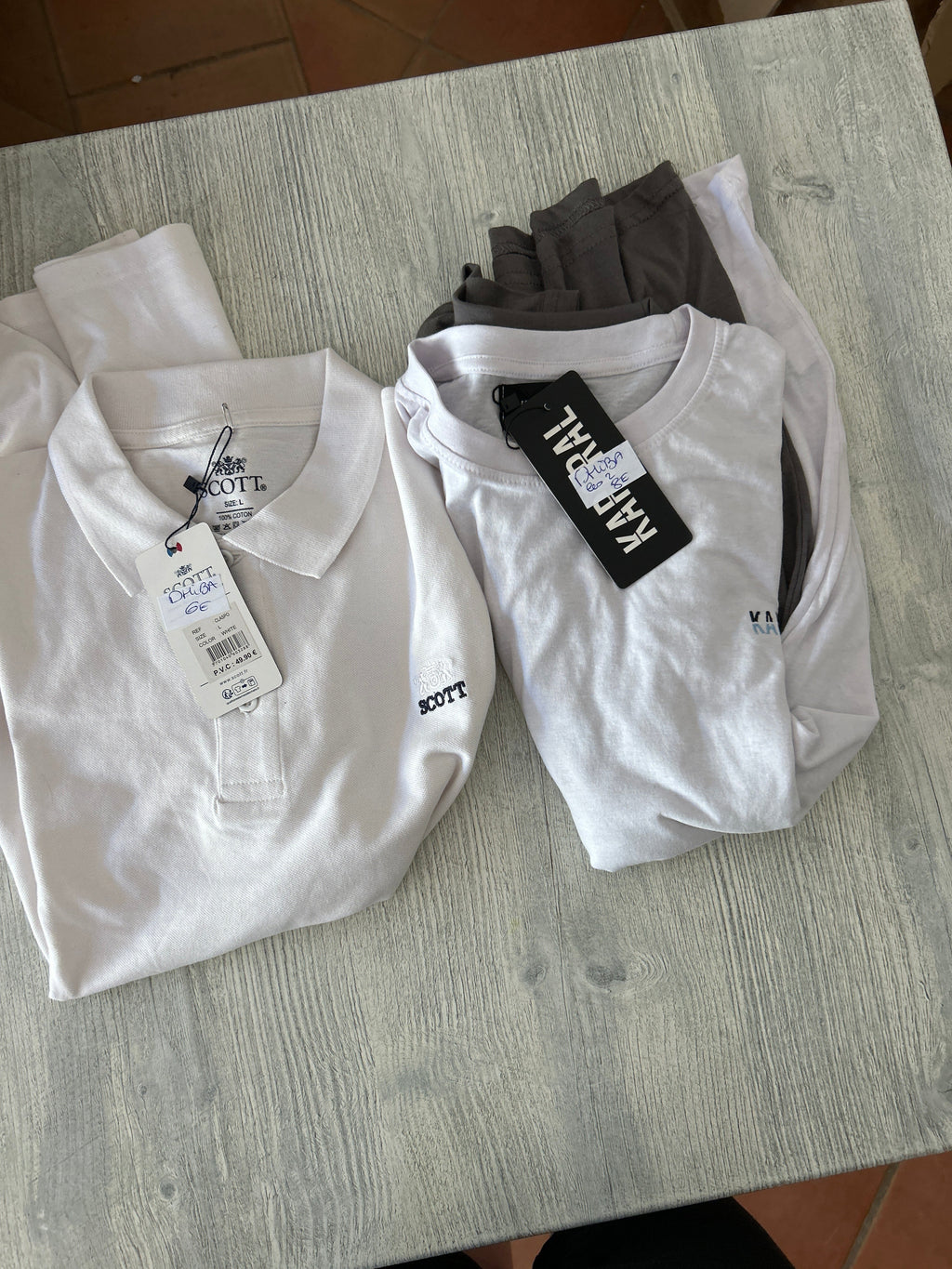 Commande Dhiba DAHO.G